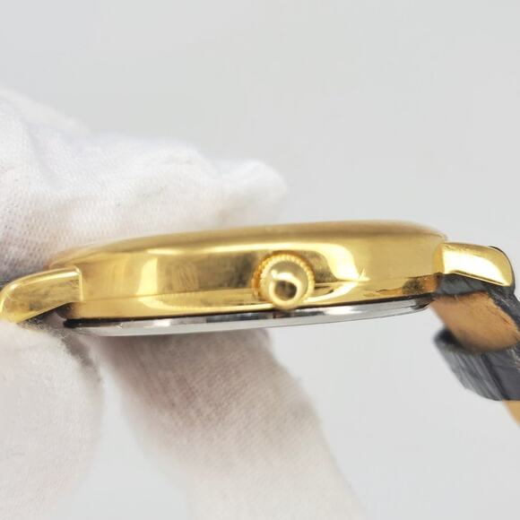 Disney Mickey Mouse Dual Dial Watch Gold Black Band H2F - Picture 8 of 14